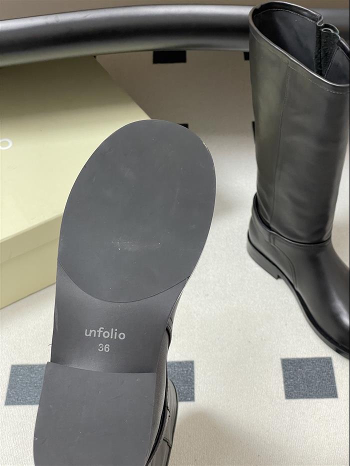 20251128175425281 390